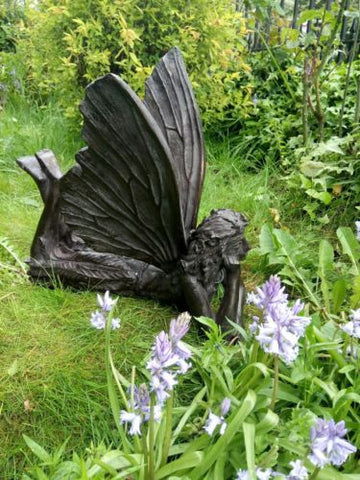 Outdoor Fairy Garden Statue Ornament Figurine Bronze Finish. Dispatch 1-2 Days