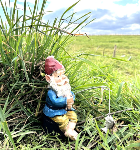 Gnome Elf Fishing Angling Garden Statue Ornament