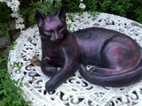 Lovely Cat Garden Statue Ornament Sculpture Bronze Effect.